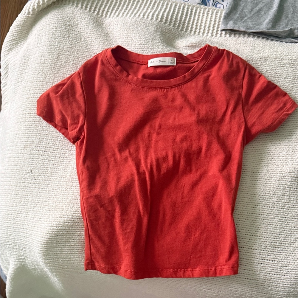 Active Basic Red Short Sleeve Tee